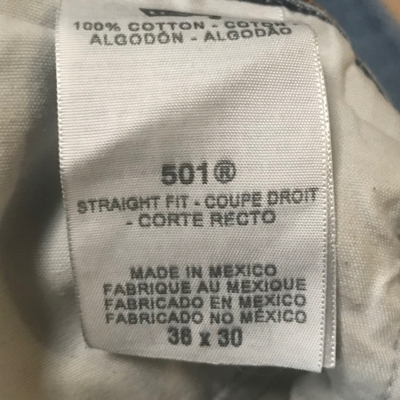 Levi's 501 Jeans - Picture 3 of 3